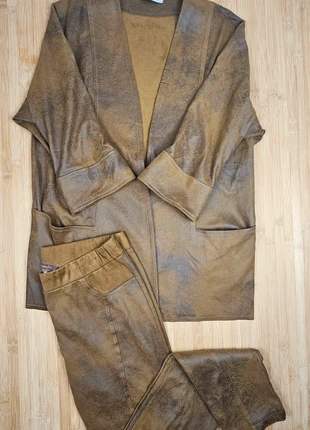 Ensemble Veste et leggings effet daim/cuir vieilli femme je vous aime T:42 fabrication française, marque: Femmes Je Vous Aime, état: Très bon état, taille: XL / 42 / 14, 14,90 €, 16,35 € Protection acheteurs incluse