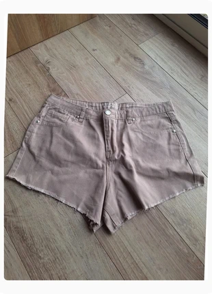 R0172. Short en jean beige Vero Moda T.L, marque: Vero Moda, état: Très bon état, taille: L / 40 / 12, 5,00 €, 5,95 € Protection acheteurs (Pro) incluse