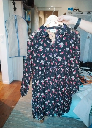 Jolie robe fleurie, brand: Cherry Paris, condizioni: Ottime, taglia: S / IT 40 / EU 36, €12.00, €13.30 include la Protezione acquisti