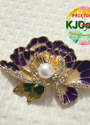 Broche épingle élégante fleur Lotus violet strass perle nacré email bohème chic, brand: Vintage Chic, condition: New with tags, €3.50, €4.38 includes Buyer Protection Pro