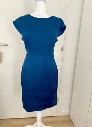 Robe Etam – Taille 36 bleu matière satinée chic et élégante, brand: Etam, condition: Very good, size: S / 36 / 8, €22.00, €23.80 includes Buyer Protection