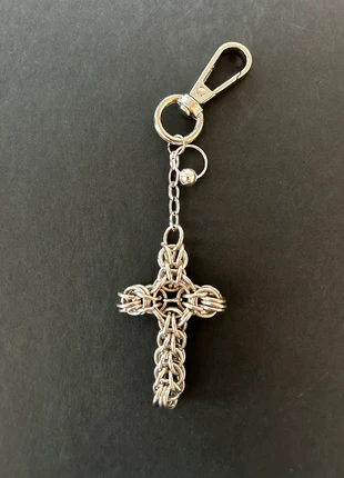 Llavero/Charm para bolso chainmail en forma de cruz, marque: Local, état: Neuf sans étiquette, 9,00 €, 10,15 € Protection acheteurs incluse