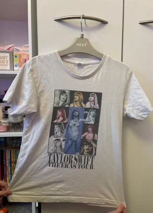 Taylor Swift T-shirt, brand: Taylor, condition: Good, size: S / UK 8-10, £7.00, £8.05 includes Buyer Protection