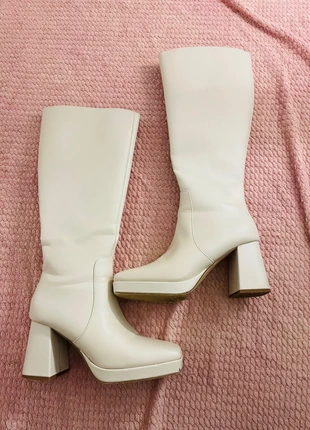 Weiße heel Stiefel, merk: Sonstiges, staat: Goed, maat: 39, € 14,50, € 15,93 inclusief Kopersbescherming