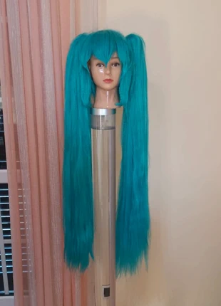 Hatsune miku wig cosplay vocaloid, marque: Aliexpress, état: Très bon état, 25,00 €, 26,95 € Protection acheteurs incluse
