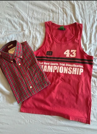 Canottiera vintage rossa in ottime condizioni, usata, marque: Vintage Dressing, état: Très bon état, taille: S, 5,00 €, 5,95 € Protection acheteurs incluse