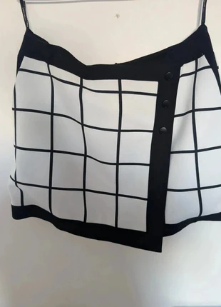 Jupe Karen Millen à carreaux noirs et blancs taille 44 chic graphique, marca: Karen Millen, estado: Bom, tamanho: XXL / 44 / 16, €21.43, €23.20 inclui Proteção do Comprador