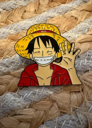 Pins One Piece Luffy, marque: OnePiece, état: Très bon état, 4,00 €, 4,90 € Protection acheteurs (Pro) incluse
