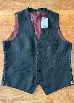 Gilet de costume Devred neuf avec étiquette noir. Taille M, marke: Devred, zustand: Neu, mit Etikett, größe: M, 35,00 €, 37,45 € inklusive Vinted-Käuferschutz