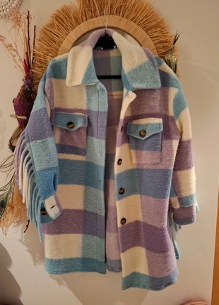 Manteau lainage T.unique à floches, marque: Made In Italy, état: Très bon état, taille: Taille unique, 11,00 €, 12,25 € Protection acheteurs incluse