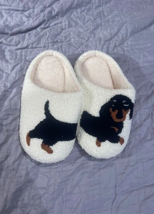 Chausson teckel neuf, zustand: Neu, mit Etikett, größe: 37.5, 12,00 €, 13,30 € inklusive Vinted-Käuferschutz