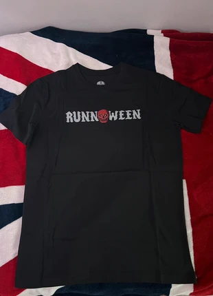 Maglietta nera runniween – taglia M, marque: runnween, état: Neuf sans étiquette, taille: M, 10,00 €, 11,20 € Protection acheteurs incluse