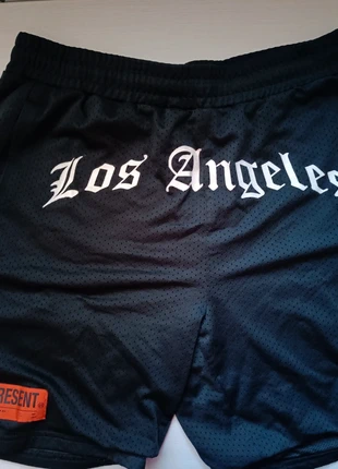 pantaloncino "Los Angeles" di tessuto traspirante con etichetta arancione, marque: Primark, état: Neuf sans étiquette, taille: L, 10,00 €, 11,20 € Protection acheteurs incluse