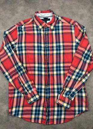 Chemise Tommy Hilfiger manche longue | Taille S | Couleur Rouge, bleu, merk: Tommy Hilfiger, staat: Heel goed, maat: S, € 11,00, € 12,25 inclusief Kopersbescherming Pro