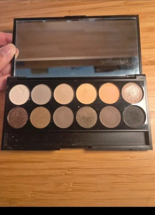 Palette Sleek, marke: Sleek, zustand: Neu, mit Etikett, 4,00 €, 4,90 € inklusive Vinted-Käuferschutz