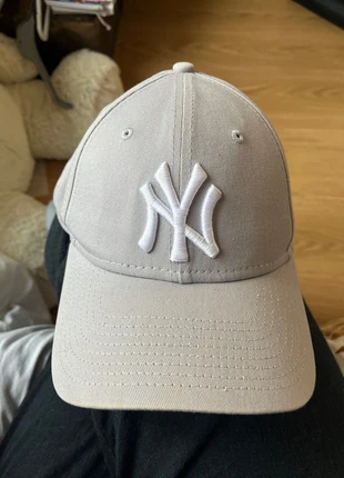 Casquette New York, marque: New Era, état: Très bon état, taille: Taille unique, 15,00 €, 16,45 € Protection acheteurs incluse
