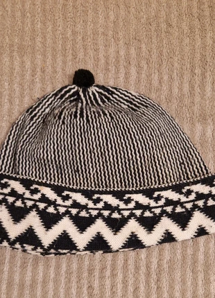 Bonnet en laine Homme, brand: LAINE, condition: Very good, size: L, €6.00, €7.00 includes Buyer Protection