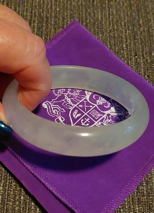 Nephrite jade bangle, brand: néphrite, condition: New with tags, £15.00, £16.45 includes Buyer Protection