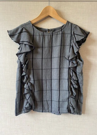Jolie Blouse habillée, marque: Miss Captain, état: Très bon état, taille: S / 36 / 8, 5,00 €, 5,95 € Protection acheteurs incluse