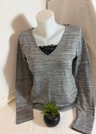 Pull gris pailleté tendance, merk: Tendance, staat: Heel goed, maat: S / 36 / 8, € 7,00, € 8,05 inclusief Kopersbescherming