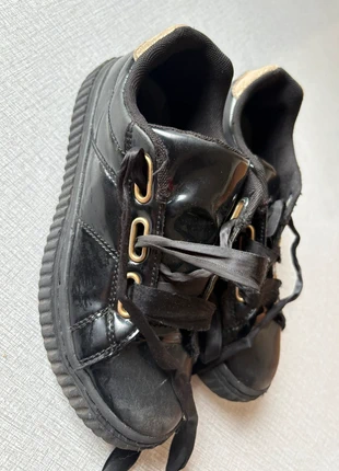 Zwarte veterschoenen maat 34, état: Satisfaisant, taille: 34, 2,50 €, 3,33 € Protection acheteurs incluse