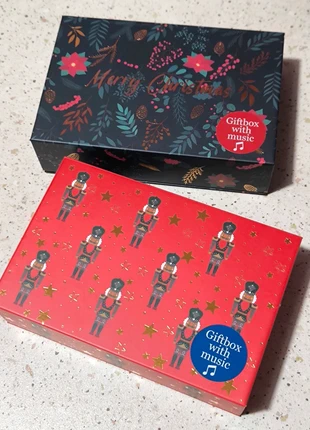 Scatole regalo con musica set 2 pezzi 10x15x4, brand: scatole musicali, condizioni: Ottime, €7.00, €8.05 include la Protezione acquisti