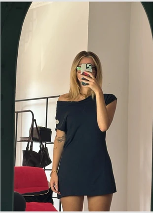 Abito Moncler Cotone Scollato in cotone – XS, marque: Moncler, état: Très bon état, taille: XS / 34 / 6, 89,00 €, 94,15 € Protection acheteurs (Pro) incluse