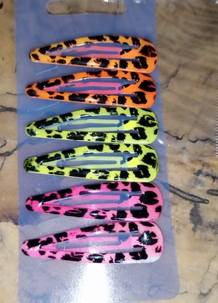 Lot 3 paires barrettes léopard fluo, brand: NO LABEL, condizioni: Nuovo con cartellino, €2.50, €3.33 include la Protezione acquisti
