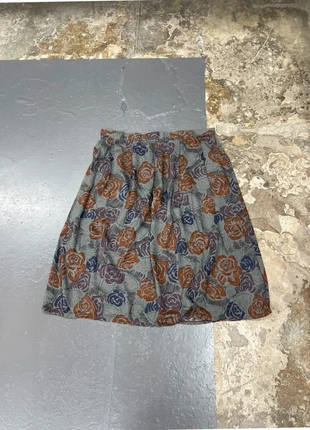 Jupe mi-longue marron et violet imprimé Vintage, marque: Vintage Dressing, état: Très bon état, taille: XXL / 44 / 16, 4,00 €, 4,90 € Protection acheteurs (Pro) incluse