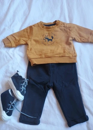 Conjunto de Chándal y zapatos bebé Kiabi - Talla 3 meses (60 cm), marque: Kiabi, état: Très bon état, taille: 3-6 mois / 62 cm, 3,00 €, 3,85 € Protection acheteurs incluse