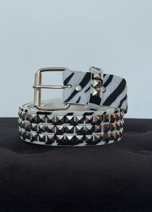 Ceinture y2k, marque: Vintage Dressing, état: Neuf sans étiquette, taille: 110 cm, 15,00 €, 16,45 € Protection acheteurs incluse