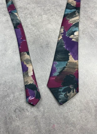 Cravate Vintage fantaisie violet/multicolore - Taille 140cm, marca: Vintage Dressing, estado: Muy bueno, 2,00 €, 2,80 € Protección al comprador incluida