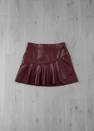 Jupe patineuse simili cuir bordeaux – Taille S, marca: Boutique Parisienne, estado: Muito bom, tamanho: S / 36 / 8, €39.90, €42.60 inclui Proteção do Comprador