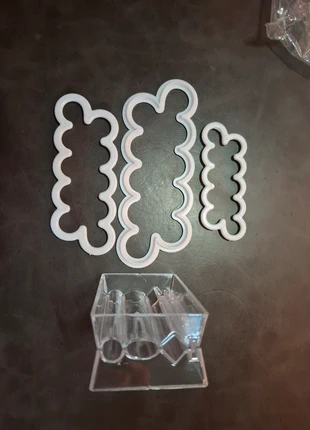 Gabarie pour perles et emportes pièces fleurs, état: Très bon état, 6,00 €, 7,00 € Protection acheteurs incluse