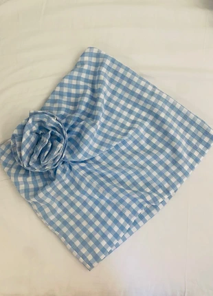 Falda vichy celeste con flor XL en la cintura MANGO, marque: Mango, état: Très bon état, taille: M / 38 / 10, 7,00 €, 8,05 € Protection acheteurs incluse