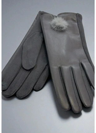 Oferta 🖤 Guantes grises Nuevos con etiqueta – muy calentitos, marque: La Boutique, état: Très bon état, taille: Taille unique, 7,90 €, 9,00 € Protection acheteurs incluse