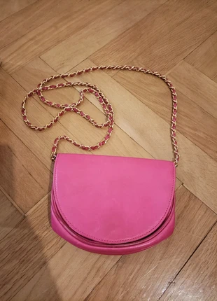 Sac a bandoulière fuchsia, marke: Fuchsia, zustand: Sehr gut, 7,00 €, 8,05 € inklusive Vinted-Käuferschutz