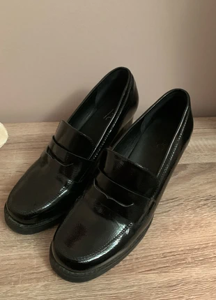 Mocassins vernis talons, brand: Fashion Private Company, condizioni: Ottime, taglia: 40, €10.00, €11.20 include la Protezione acquisti