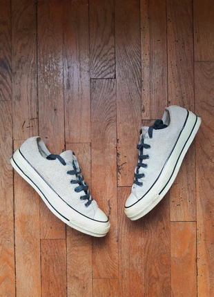 Converse en daim peluche – Beige – Lacets noirs – Taille 40 / 7US – Super état, brand: Converse, condition: Very good, size: 40, €25.00, €26.95 includes Buyer Protection