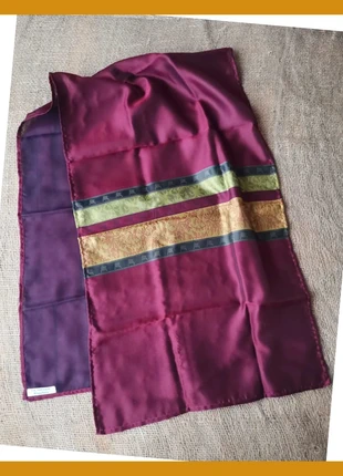 Châle rouge cardinal, vert lime et jaune B.A. Pendesini en très bon état, marque: B. A. Pendesini, état: Très bon état, 18,00 €, 19,60 € Protection acheteurs (Pro) incluse