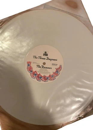 The Three Degrees The Runner Vinyl Record AROD154 White Ariola, condition: Good, £6.00, £7.00 includes Buyer Protection