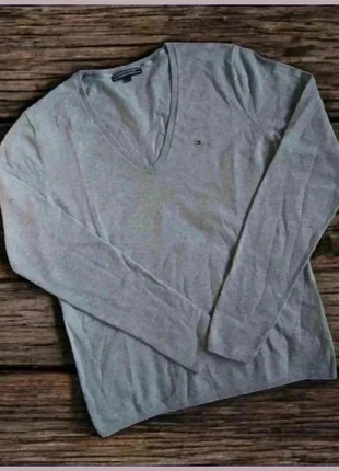 Pull Tommy Hilfiger gris – Taille S homme très bon état, brand: Tommy Hilfiger, condition: Very good, size: S, €12.00, €13.30 includes Buyer Protection