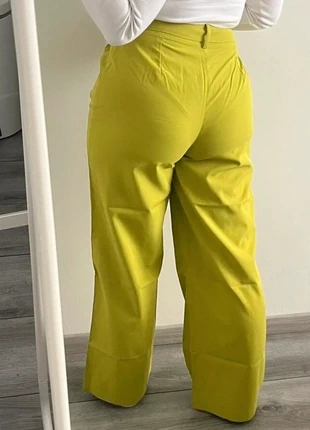 Pantalon vert acidulé taille PETITE, marque: Shein, état: Très bon état, taille: S / 36 / 8, 4,00 €, 4,90 € Protection acheteurs incluse