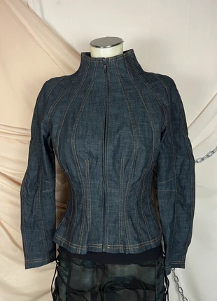 Structured jacket slightly flared at the bottom with contrast stitching, marca: Avant Garde, estado: Muito bom, tamanho: S / 36 / 8, €110.00, €116.20 inclui Proteção do Comprador Pro