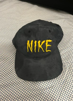 Gorra Nike sb, marque: Nike SB, état: Très bon état, taille: Taille unique, 20,00 €, 21,70 € Protection acheteurs incluse