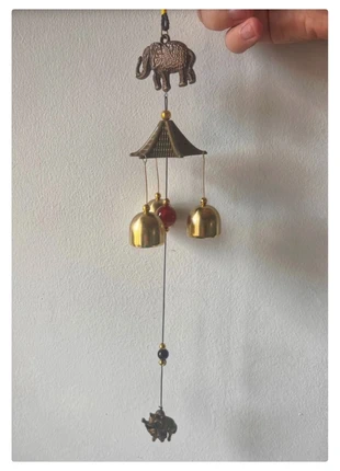 Carillon Feng Shui éléphant – 3 cloches & éléphanteau – Harmonie & protection, merk: ZEN, staat: Heel goed, € 8,90, € 10,05 inclusief Kopersbescherming Pro
