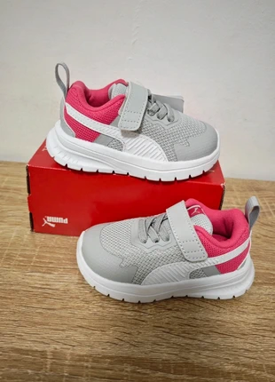 Sneakers Puma taglia 20 nuove mai indossate, brand: Puma, condizioni: Nuovo con cartellino, taglia: 20, €24.00, €25.90 include la Protezione acquisti Pro
