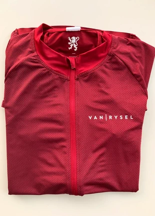 Cycling Jersey, marque: Van Rysel, état: Bon état, taille: S / 36 / 8, 8,00 €, 9,10 € Protection acheteurs incluse