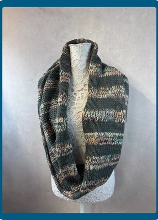 Écharpe multicolore tricotée – PiècE – Lot MI30, brand: Pieces, condition: Very good, €6.70, €7.74 includes Buyer Protection Pro