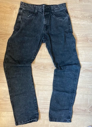 Jean Regular noir Gémo, brand: Gémo, condition: Very good, size: 14 years / 164 cm, €5.00, €5.95 includes Buyer Protection